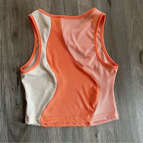 🔥SALE- any 4/$20. Colorblock Sleeveless Top - Orange, Pink, and Cream - Picture 2 of 2